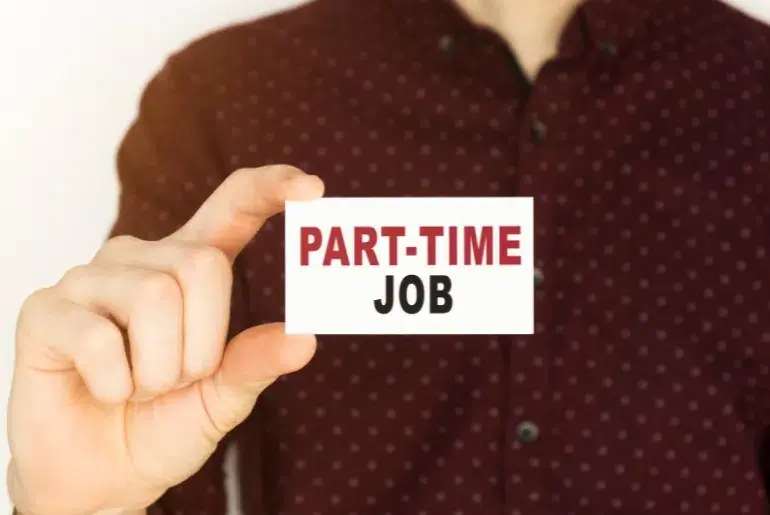 Part-Time Work Rules for Students in Romania